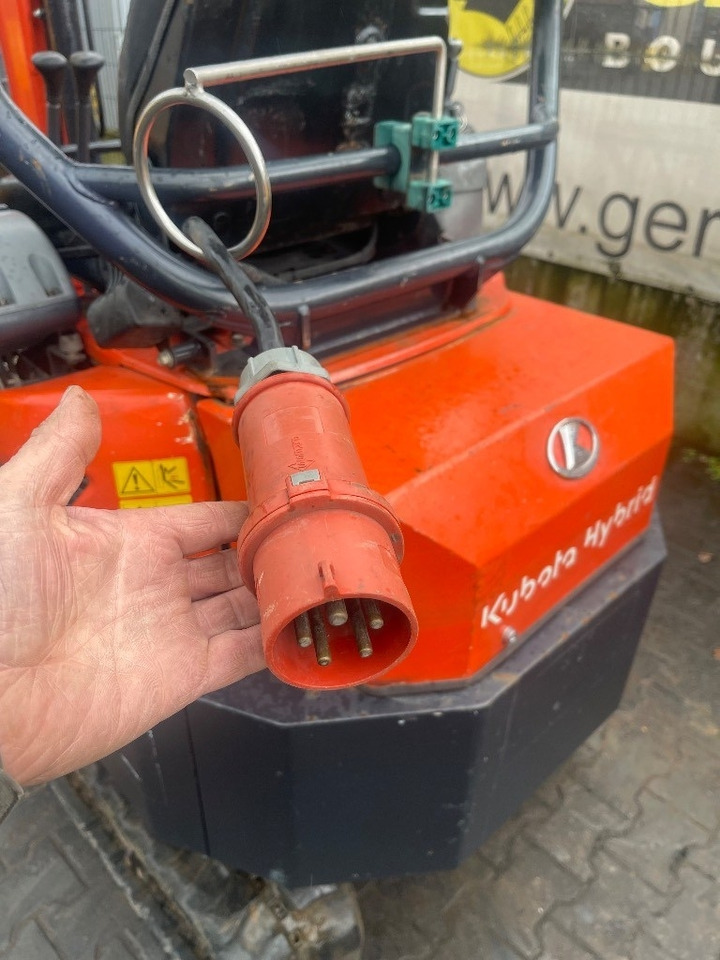 Mini excavator Kubota U17-3 hybride: Foto 10
