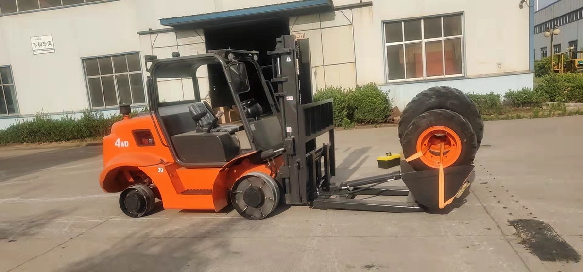 Stivuitor de teren dificil nou QINGDAO PROMISING 3T 4WD Rough Terrain Forklift CPCD30: Foto 8 Stivuitor de teren dificil nou QINGDAO PROMISING 3T 4WD Rough Terrain Forklift CPCD30: Foto 8
