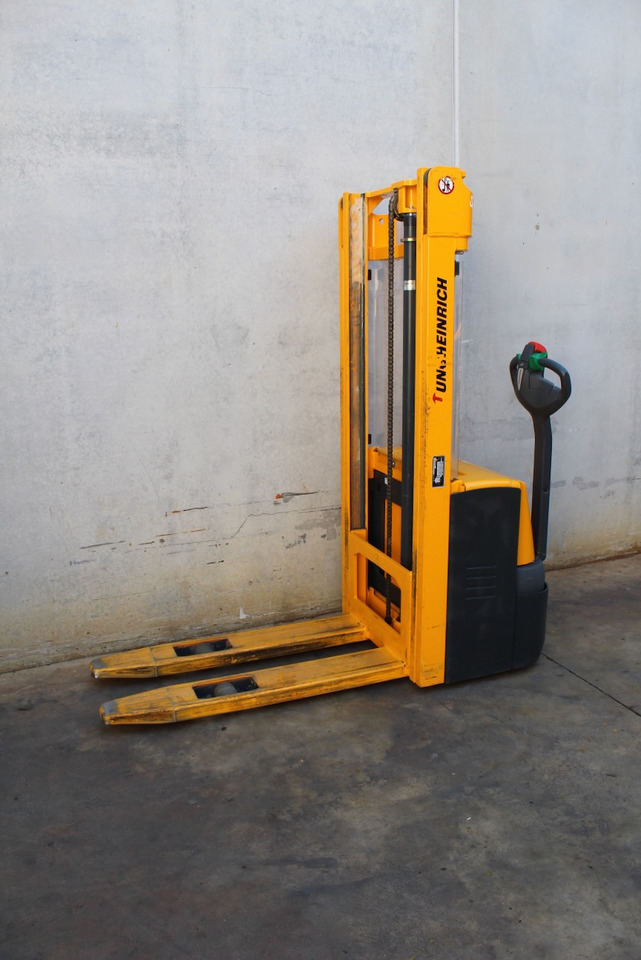Jungheinrich EJC 110 290 ZT - Transpalet la mare înălţime: Foto 2 Jungheinrich EJC 110 290 ZT - Transpalet la mare înălţime: Foto 2
