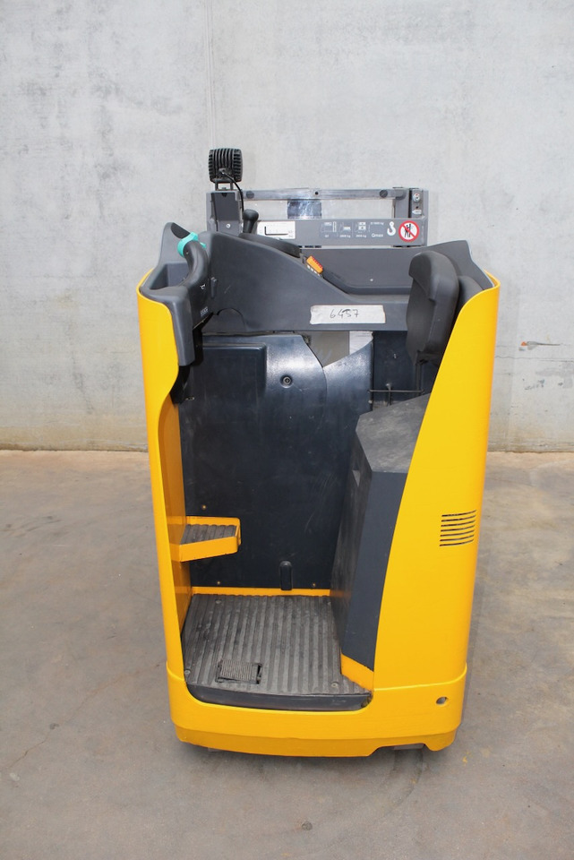 Jungheinrich ESD 120 201 ZT - Transpalet la mare înălţime: Foto 5 Jungheinrich ESD 120 201 ZT - Transpalet la mare înălţime: Foto 5