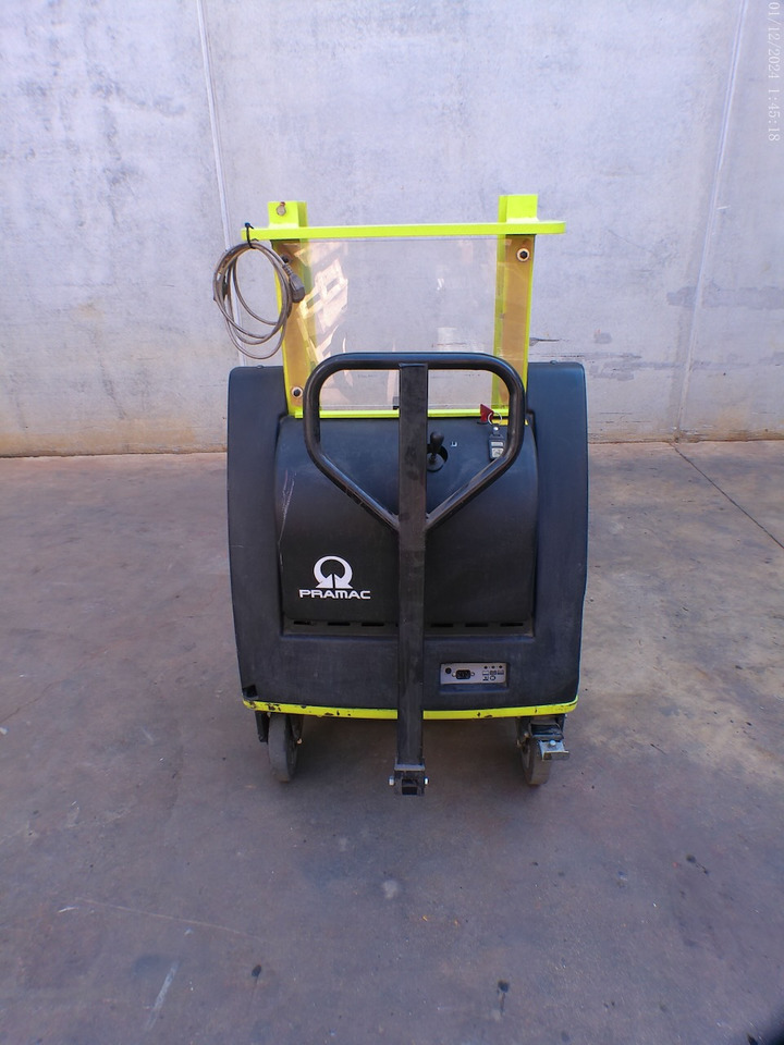 PRAMAC TX-10/09 - Transpalet la mare înălţime: Foto 5 PRAMAC TX-10/09 - Transpalet la mare înălţime: Foto 5
