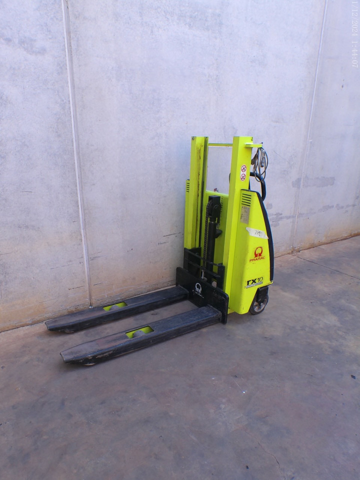 PRAMAC TX-10/09 - Transpalet la mare înălţime: Foto 2 PRAMAC TX-10/09 - Transpalet la mare înălţime: Foto 2