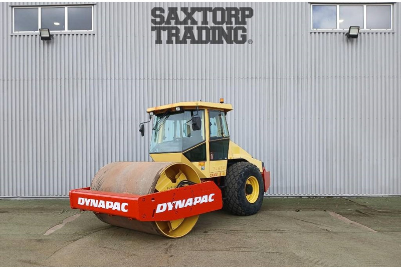 Dynapac CA302 D, Vält - Cilindru compactor: Foto 1 Dynapac CA302 D, Vält - Cilindru compactor: Foto 1