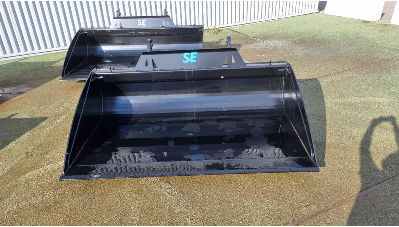 SE Equipment / Planeringsskopa / 2200 / 2400/ 2500 - Cupă pentru Utilaje constructii: Foto 5 SE Equipment / Planeringsskopa / 2200 / 2400/ 2500 - Cupă pentru Utilaje constructii: Foto 5