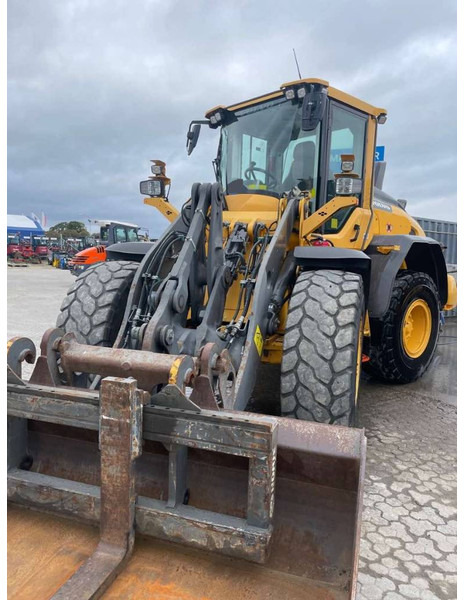 Volvo L 60 H - Încărcător frontal pe pneuri: Foto 1 Volvo L 60 H - Încărcător frontal pe pneuri: Foto 1