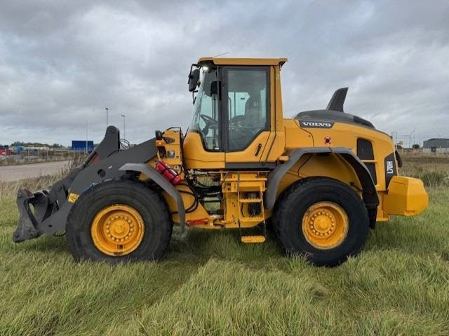 Volvo L 70 H - Încărcător frontal pe pneuri: Foto 2 Volvo L 70 H - Încărcător frontal pe pneuri: Foto 2