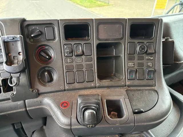 Scania P94-220 Chassis curtainslider DB 4X2 NA 65115 Low Milage în leasing Scania P94-220 Chassis curtainslider DB 4X2 NA 65115 Low Milage: Foto 17 Scania P94-220 Chassis curtainslider DB 4X2 NA 65115 Low Milage în leasing Scania P94-220 Chassis curtainslider DB 4X2 NA 65115 Low Milage: Foto 17