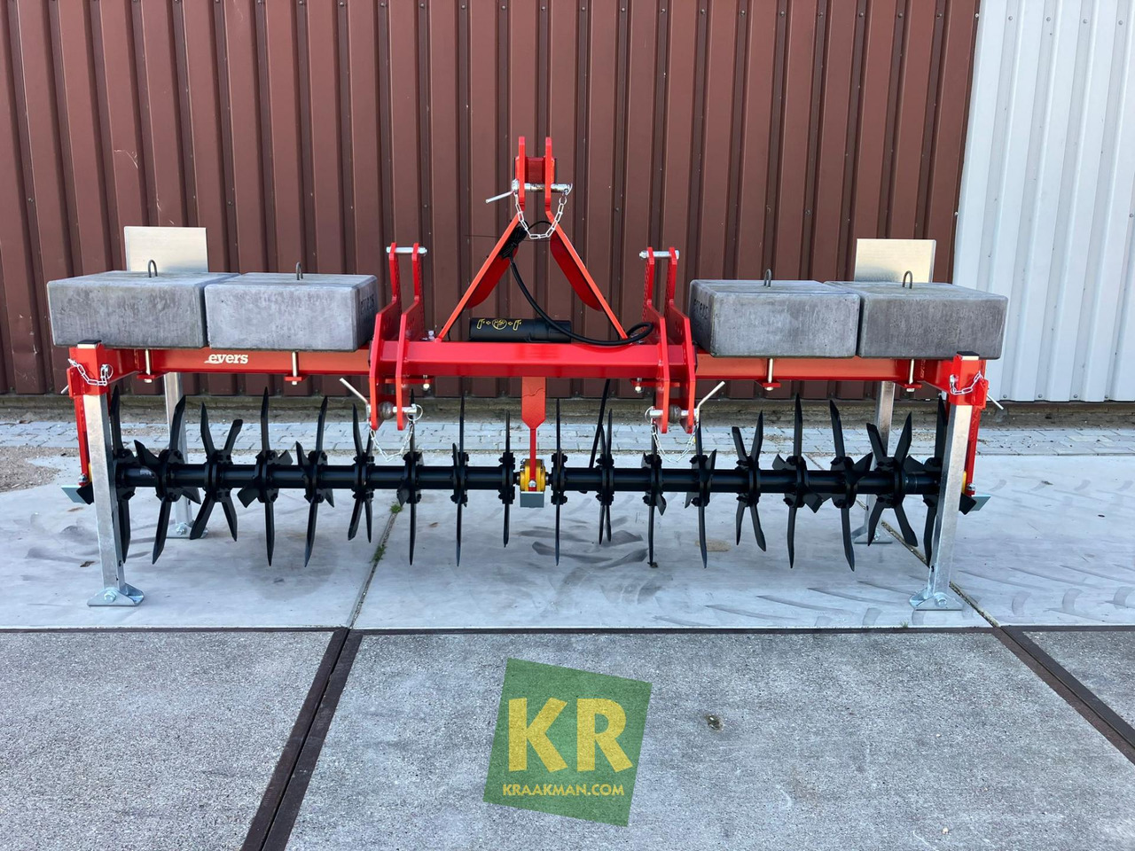 GB-300 Evers - Maşină pentru prelucrarea solului: Foto 2 GB-300 Evers - Maşină pentru prelucrarea solului: Foto 2