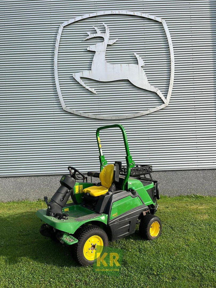 John Deere 1580 - Maşină de tuns iarba: Foto 1 John Deere 1580 - Maşină de tuns iarba: Foto 1