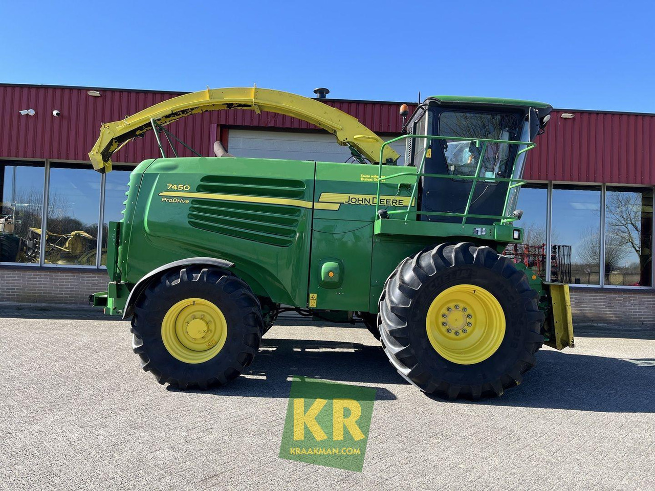 John Deere 7450 - Combină de Recoltat Furaj: Foto 1 John Deere 7450 - Combină de Recoltat Furaj: Foto 1