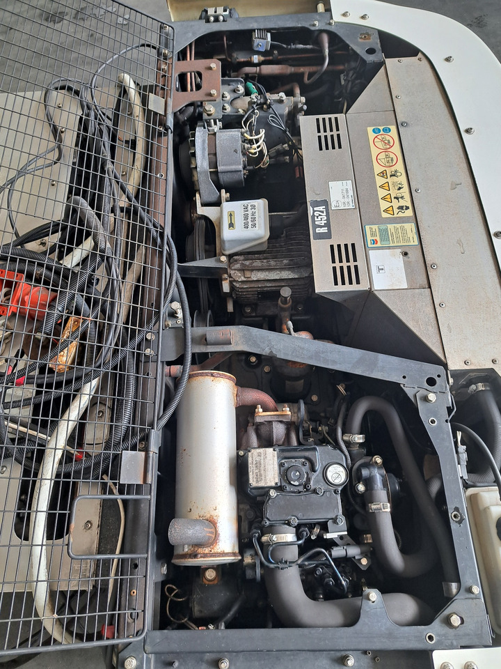 Thermo King T-500 S/N : GLW1117720 - Agregat frigorific: Foto 4 Thermo King T-500 S/N : GLW1117720 - Agregat frigorific: Foto 4