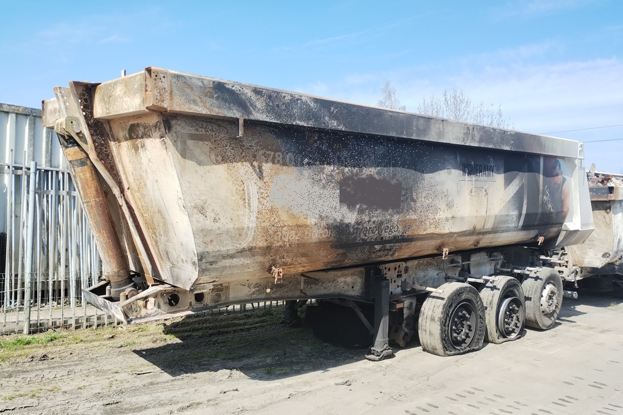 SCHMITZ CARGOBULL GOTHA 26 m3 SGF S3 2015 - Semiremorcă basculantă: Foto 2 SCHMITZ CARGOBULL GOTHA 26 m3 SGF S3 2015 - Semiremorcă basculantă: Foto 2