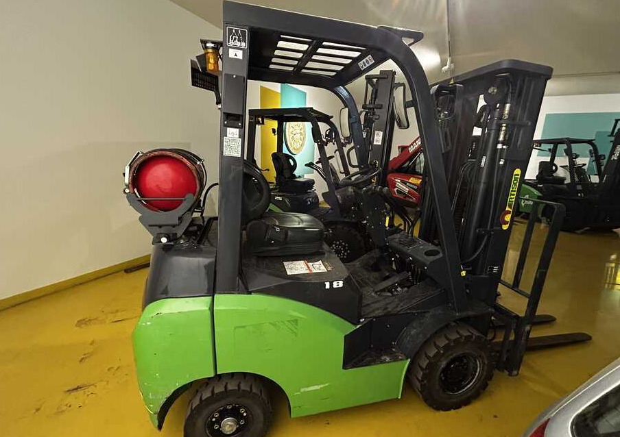 Artison PFG18.45 - Stivuitor GPL: Foto 4 Artison PFG18.45 - Stivuitor GPL: Foto 4