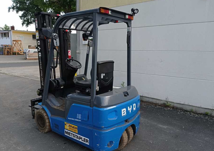 BYD ECB16B - Electrostivuitor: Foto 5 BYD ECB16B - Electrostivuitor: Foto 5