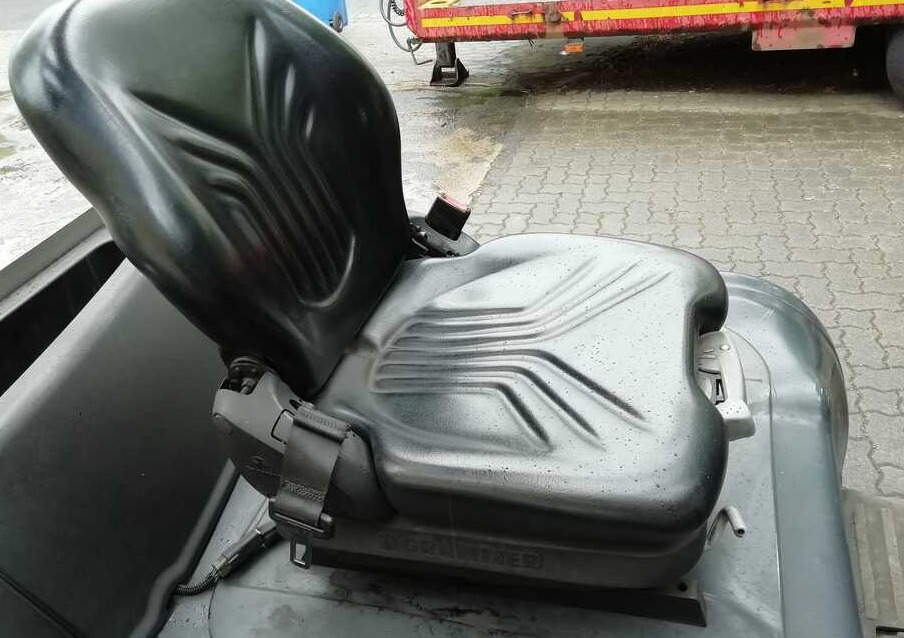 Still RX60-35 - Electrostivuitor: Foto 5 Still RX60-35 - Electrostivuitor: Foto 5