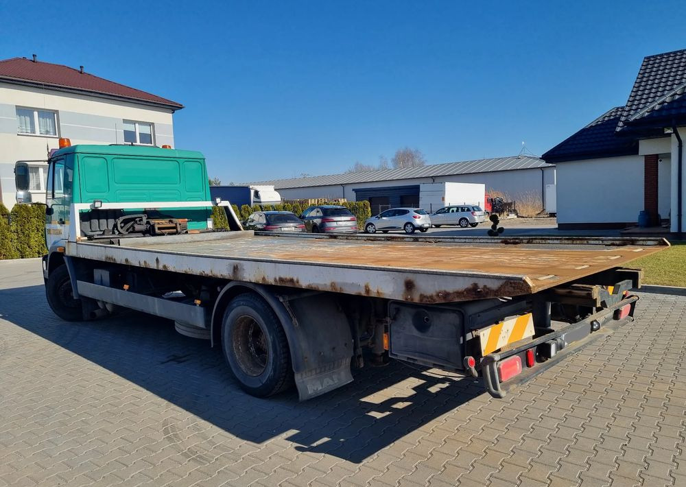MAN LE 15 220 - Maşină de tractare: Foto 5 MAN LE 15 220 - Maşină de tractare: Foto 5