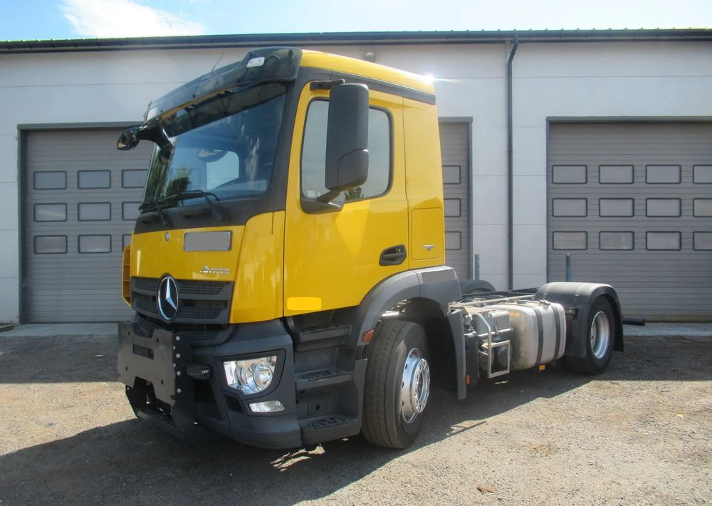 Mercedes-Benz Antos 1830 rozstaw osi 3,60 - Camion şasiu: Foto 2 Mercedes-Benz Antos 1830 rozstaw osi 3,60 - Camion şasiu: Foto 2