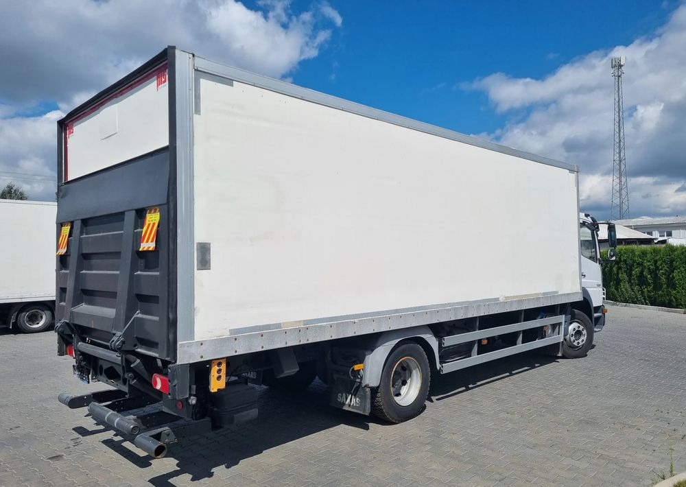 Mercedes-Benz Atego 1224 - Camion frigider: Foto 3 Mercedes-Benz Atego 1224 - Camion frigider: Foto 3