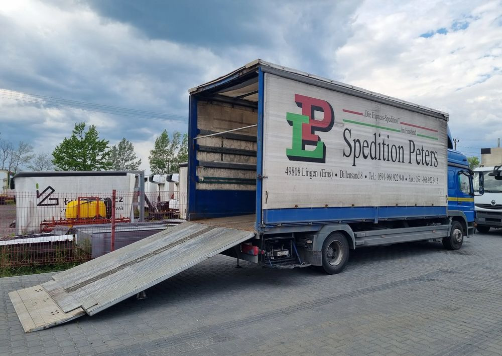 Mercedes-Benz Atego 1229 - Maşină de tractare: Foto 3 Mercedes-Benz Atego 1229 - Maşină de tractare: Foto 3