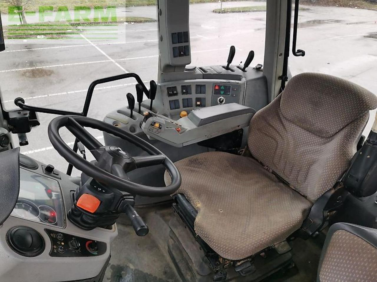 Tractor agricol CLAAS arion 510: Foto 9