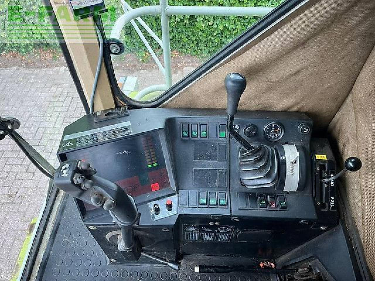 Combină de recoltat cereale CLAAS dominator 98 sl maxi: Foto 10