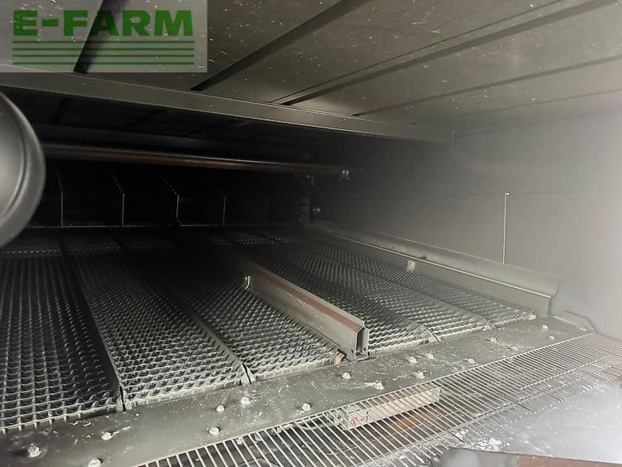 Combină de recoltat cereale CLAAS lexion 8700 tt: Foto 15 Combină de recoltat cereale CLAAS lexion 8700 tt: Foto 15