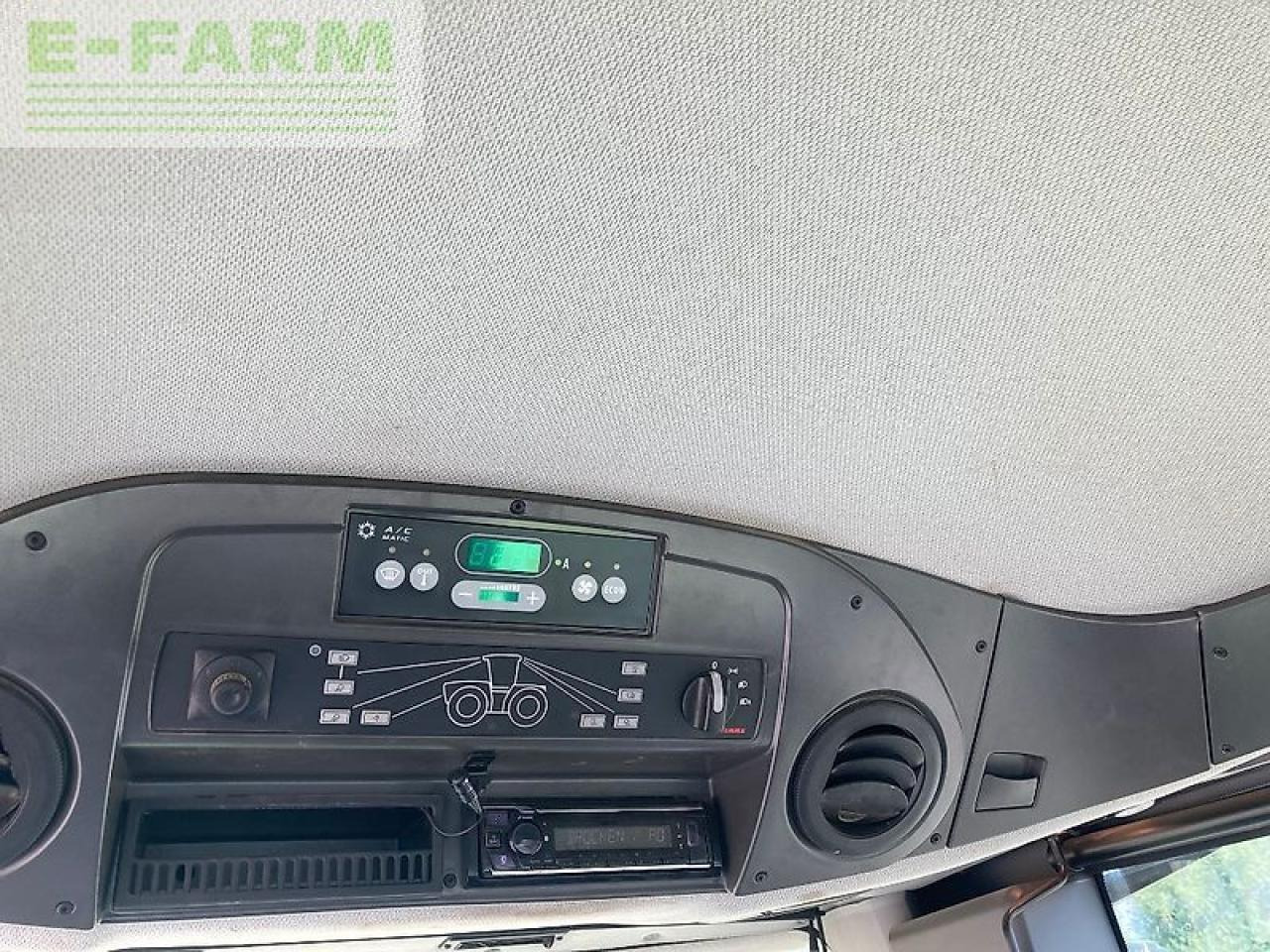 Tractor agricol CLAAS xerion 5000 trac TRAC: Foto 14 Tractor agricol CLAAS xerion 5000 trac TRAC: Foto 14