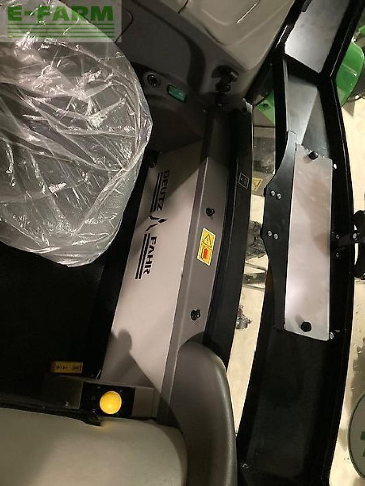 Tractor agricol Deutz-Fahr 5115 gs: Foto 17 Tractor agricol Deutz-Fahr 5115 gs: Foto 17