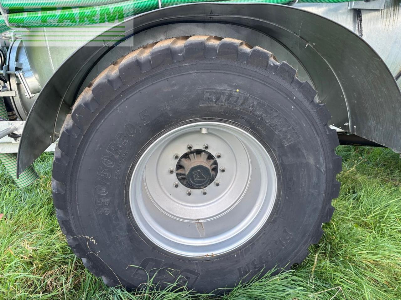 Maşină de împrăştiat îngrăşăminte Farmtech Supercis 1000: Foto 8 Maşină de împrăştiat îngrăşăminte Farmtech Supercis 1000: Foto 8