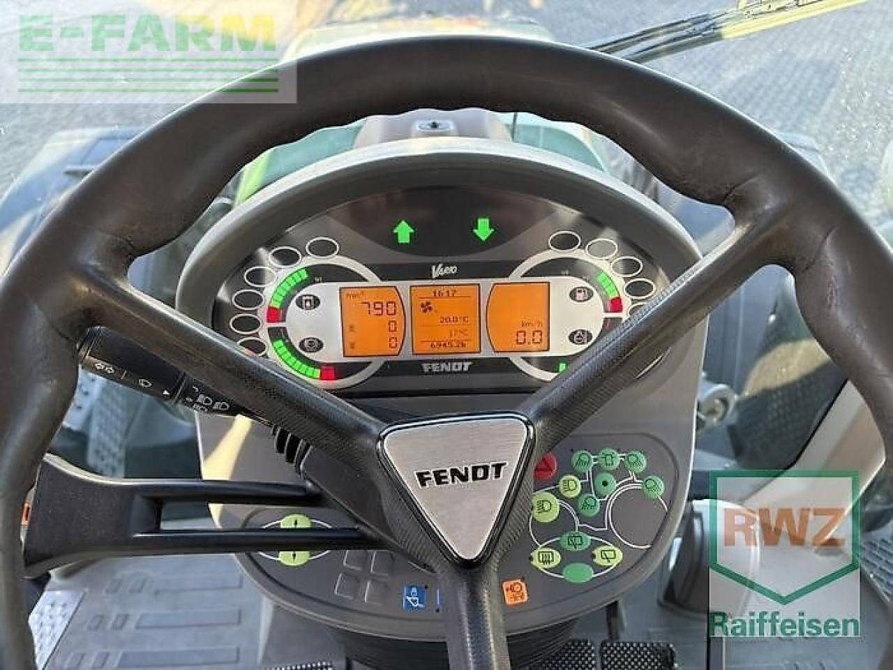 Tractor agricol Fendt 718 vario: Foto 10 Tractor agricol Fendt 718 vario: Foto 10