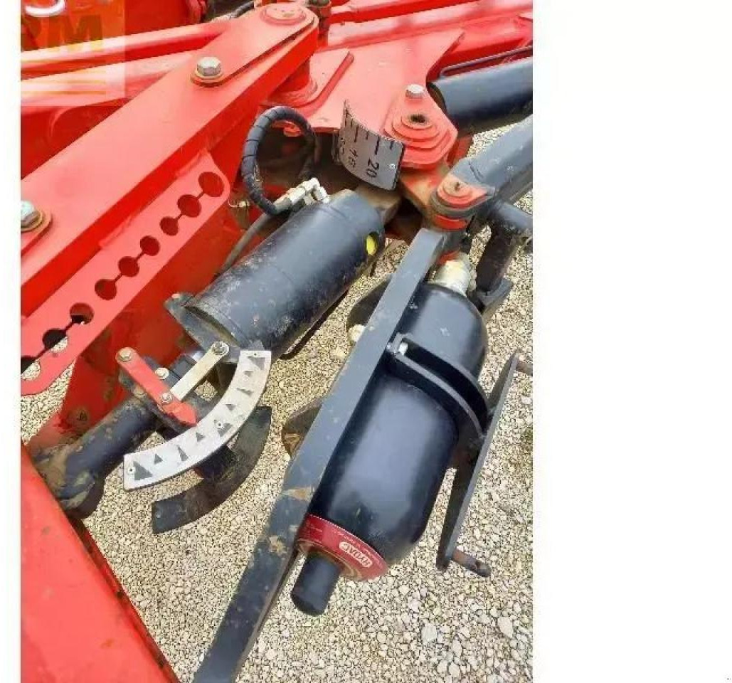 Gregoire Besson gregoire besson - Plug: Foto 5 Gregoire Besson gregoire besson - Plug: Foto 5