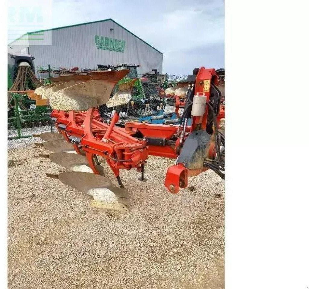 Gregoire Besson gregoire besson - Plug: Foto 1 Gregoire Besson gregoire besson - Plug: Foto 1