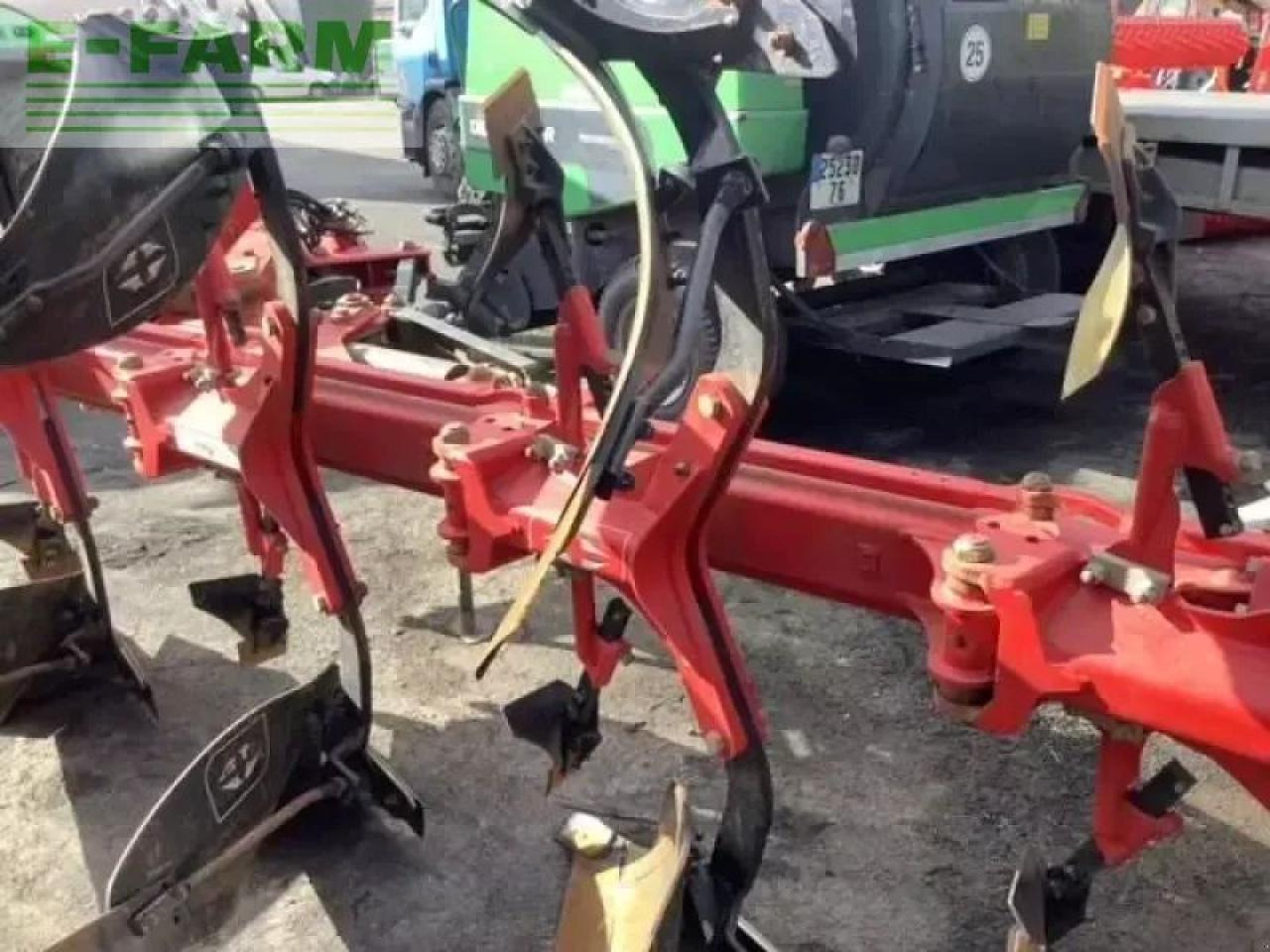 Gregoire Besson rcw6 - Plug: Foto 5 Gregoire Besson rcw6 - Plug: Foto 5