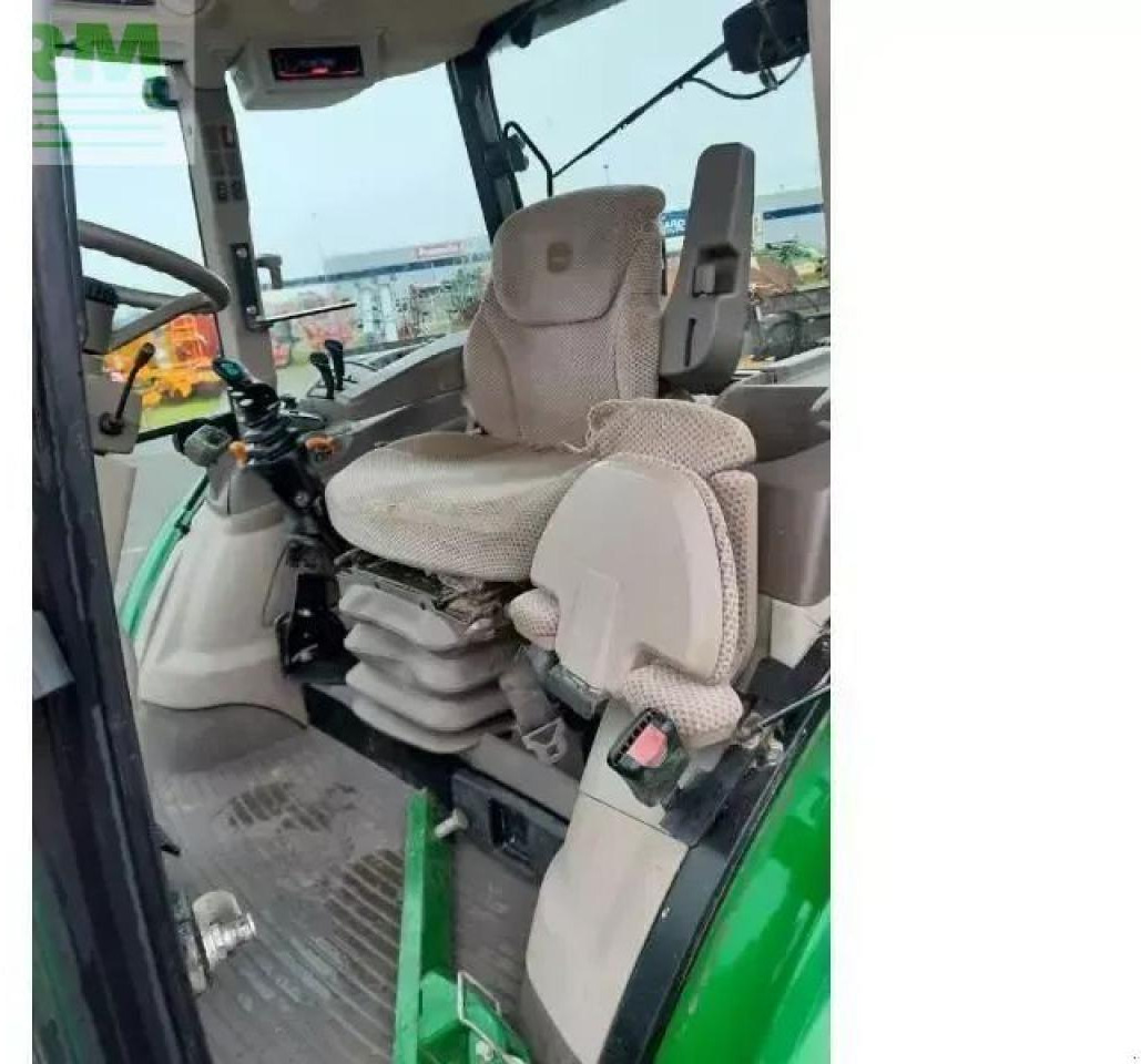 Tractor agricol John Deere 5100r: Foto 9