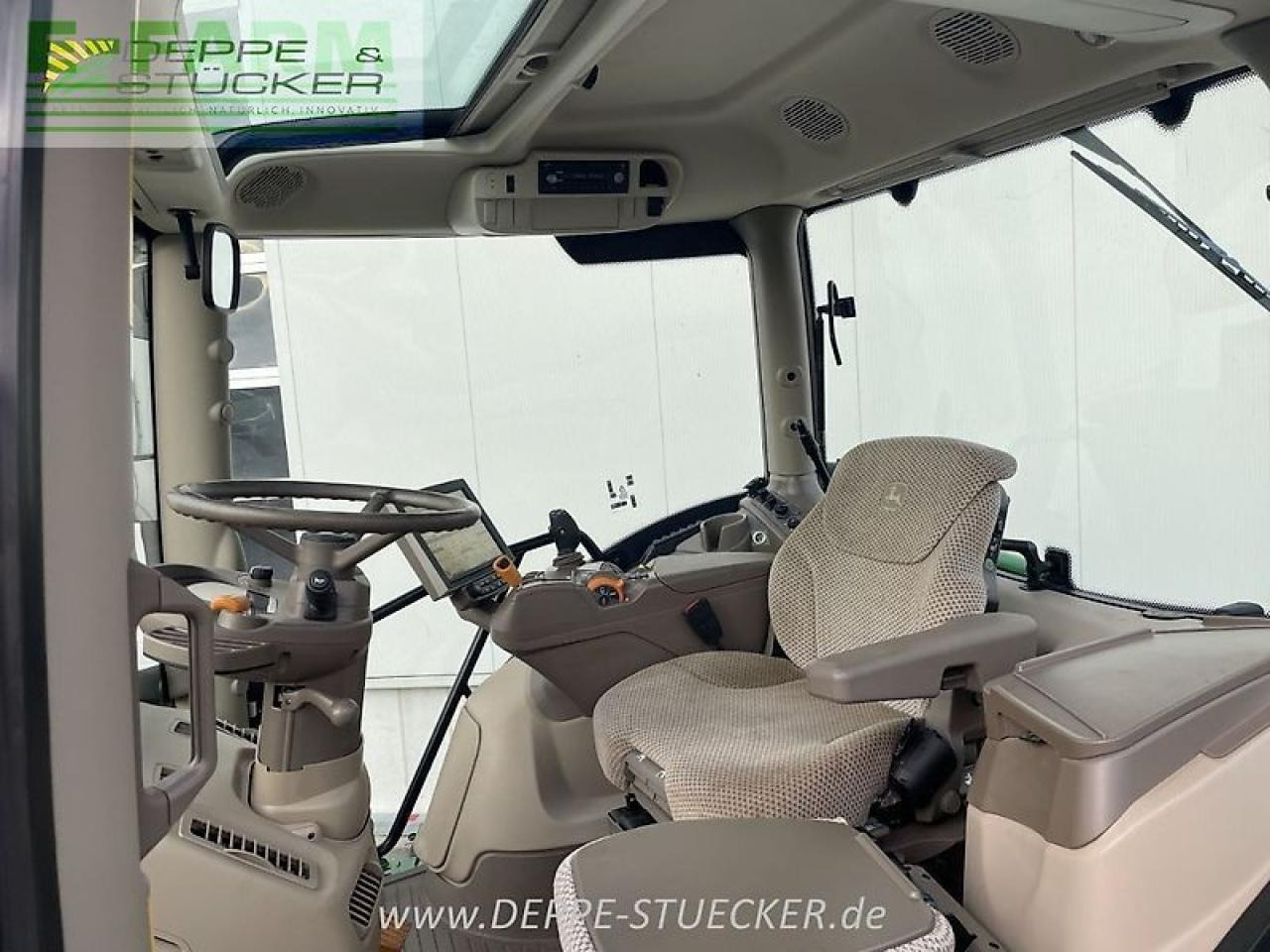 Tractor agricol John Deere 6155r: Foto 9