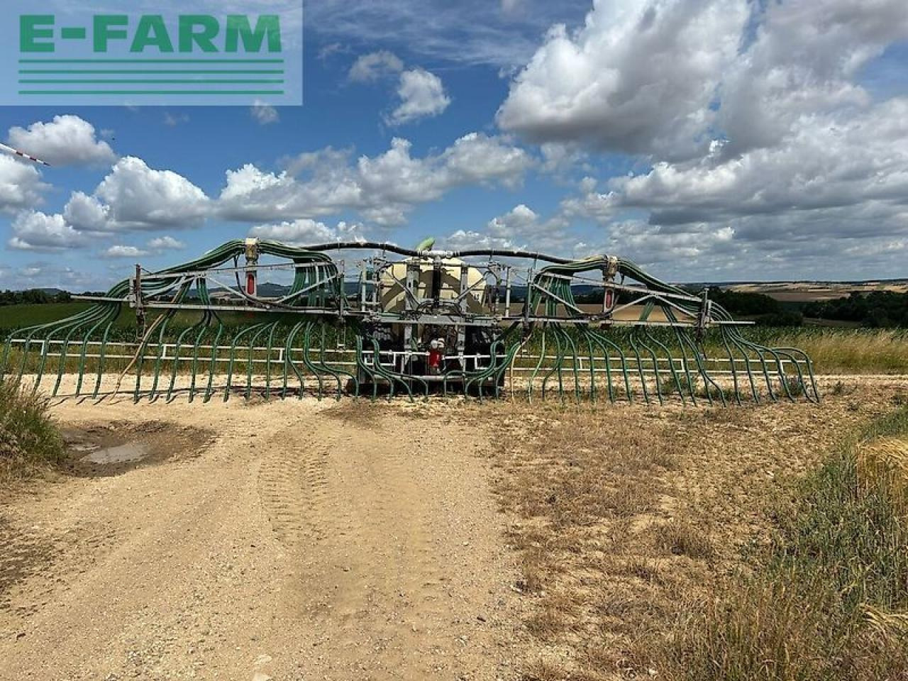 K 14 PUL 14m3 mit 15m Schleppschlauch - Maşină de împrăştiat îngrăşăminte: Foto 4 K 14 PUL 14m3 mit 15m Schleppschlauch - Maşină de împrăştiat îngrăşăminte: Foto 4