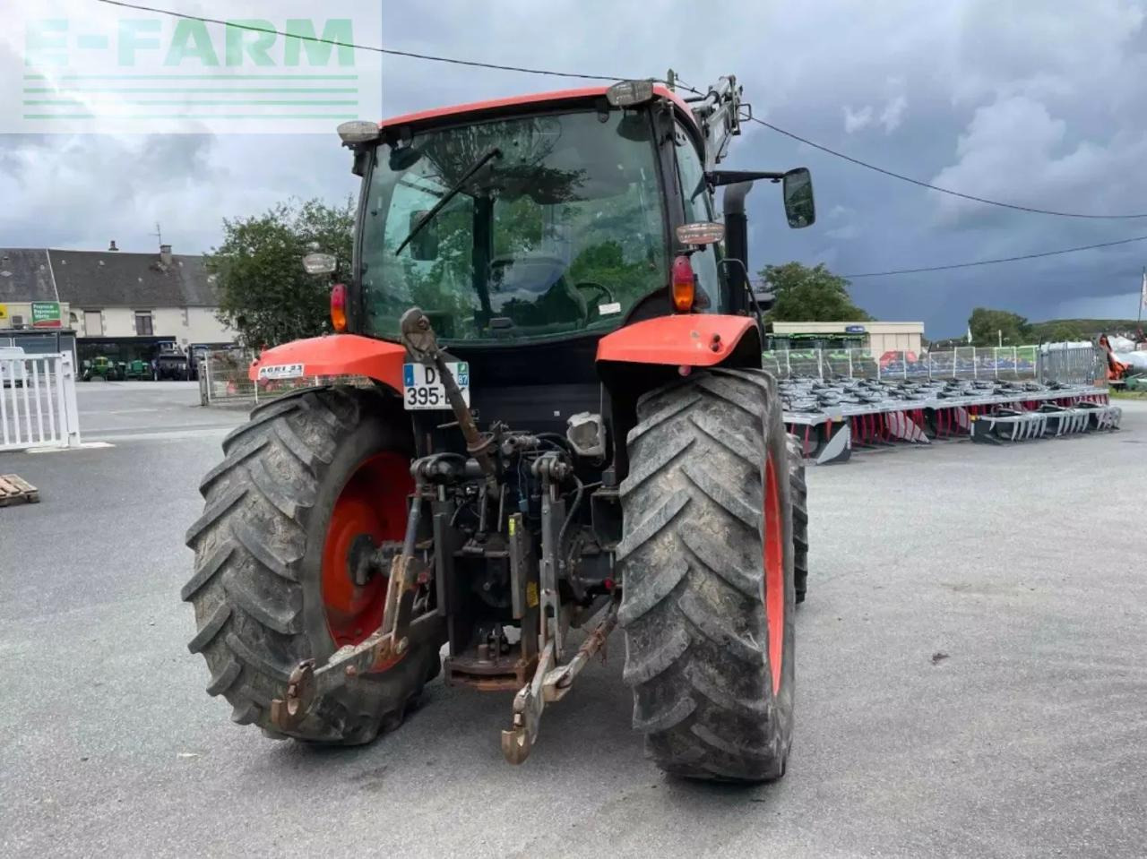 Kubota tracteur agricole m110gx kubota - Tractor agricol: Foto 3 Kubota tracteur agricole m110gx kubota - Tractor agricol: Foto 3