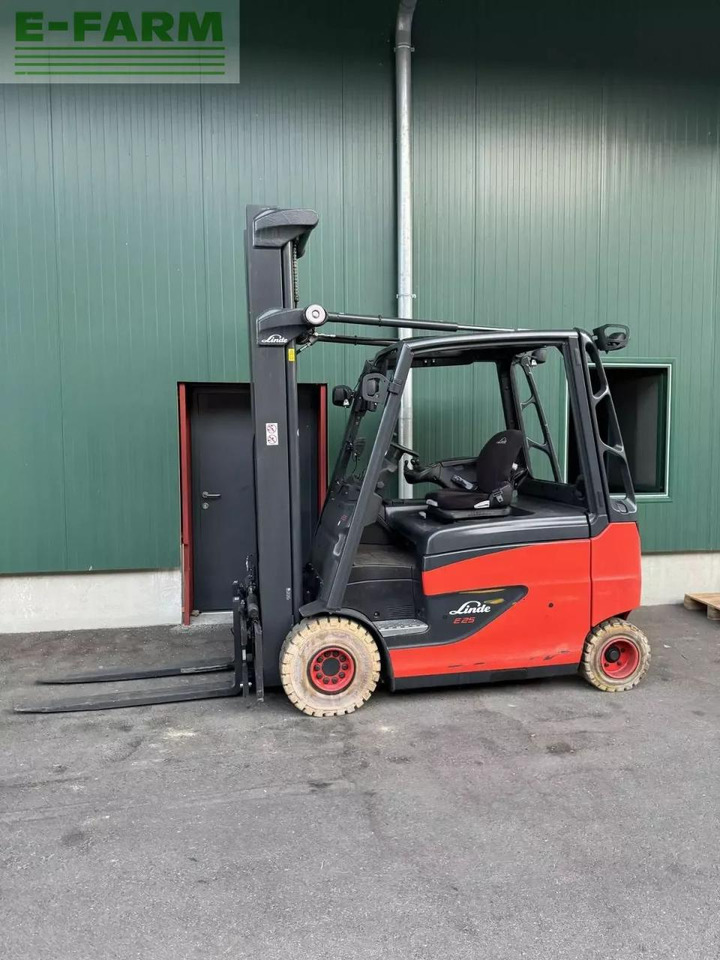 Linde linde e25 - Motostivuitor: Foto 1 Linde linde e25 - Motostivuitor: Foto 1