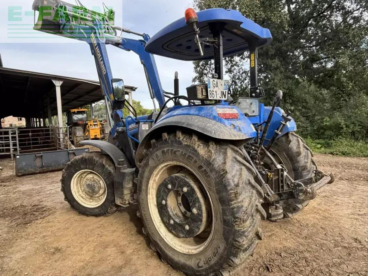 New Holland t5 105 arceau - Tractor agricol: Foto 3 New Holland t5 105 arceau - Tractor agricol: Foto 3