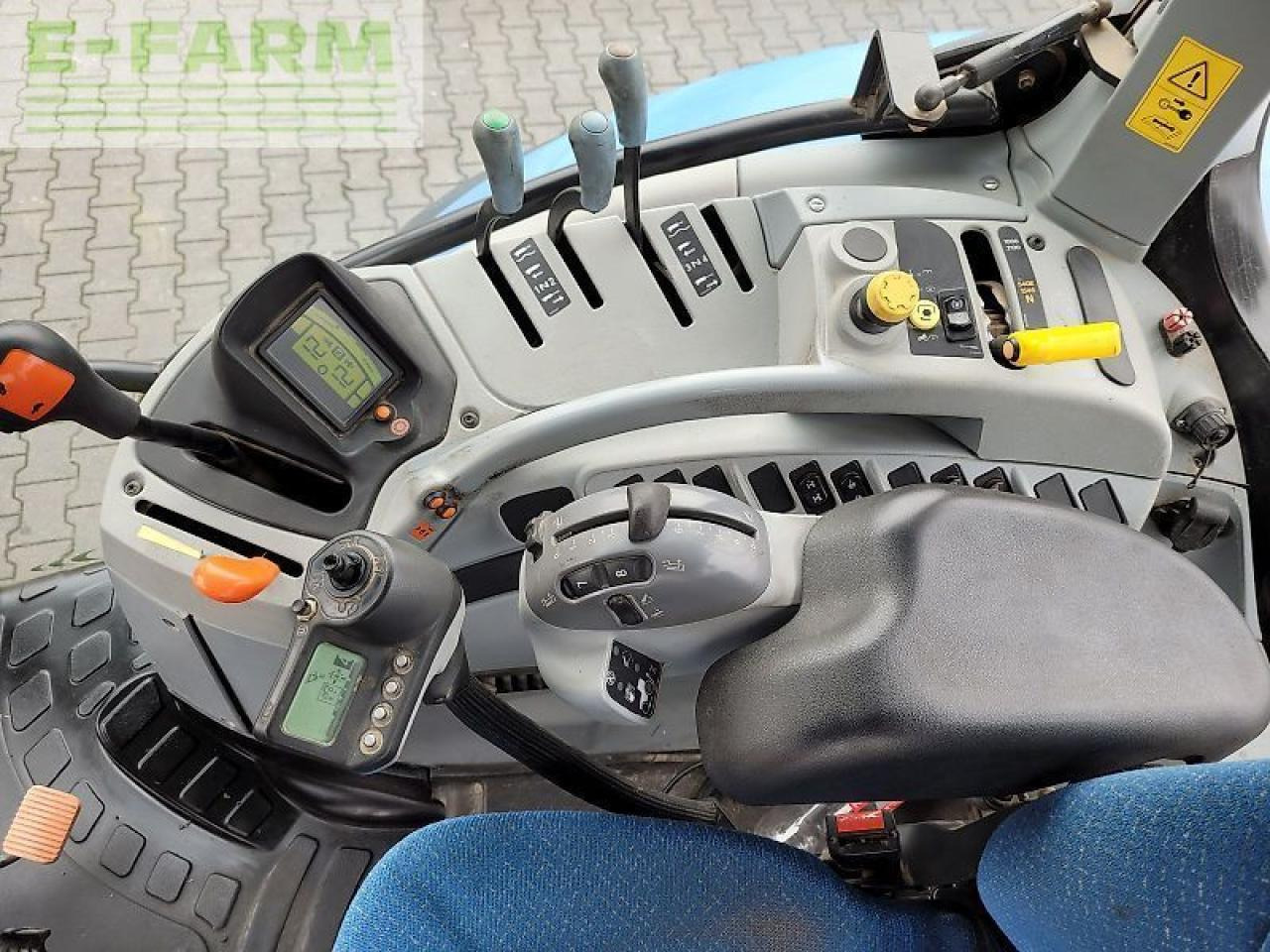 Tractor agricol New Holland t6070 elite Elite: Foto 7