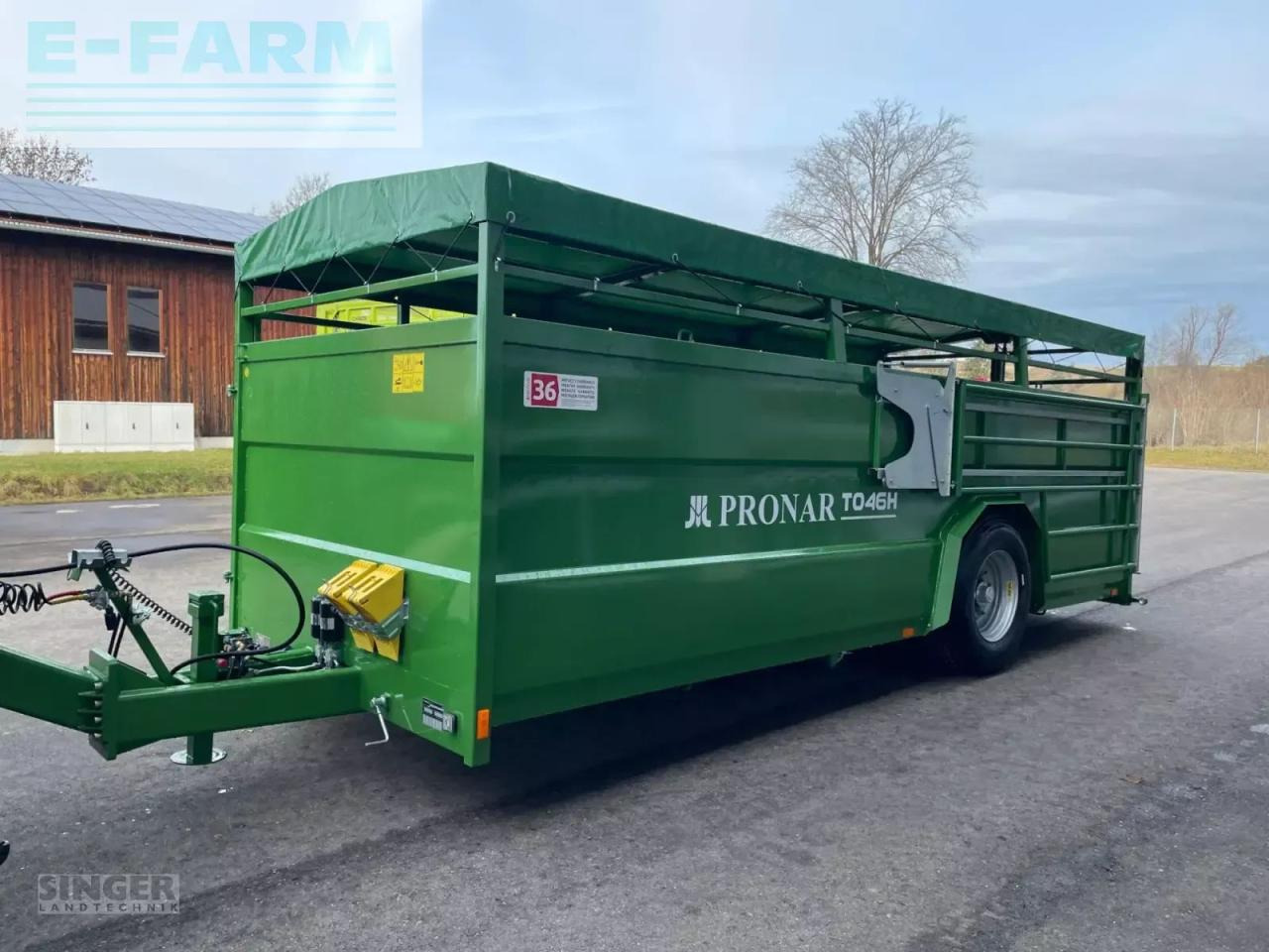 Remorcă transport animale Pronar t046 h: Foto 7