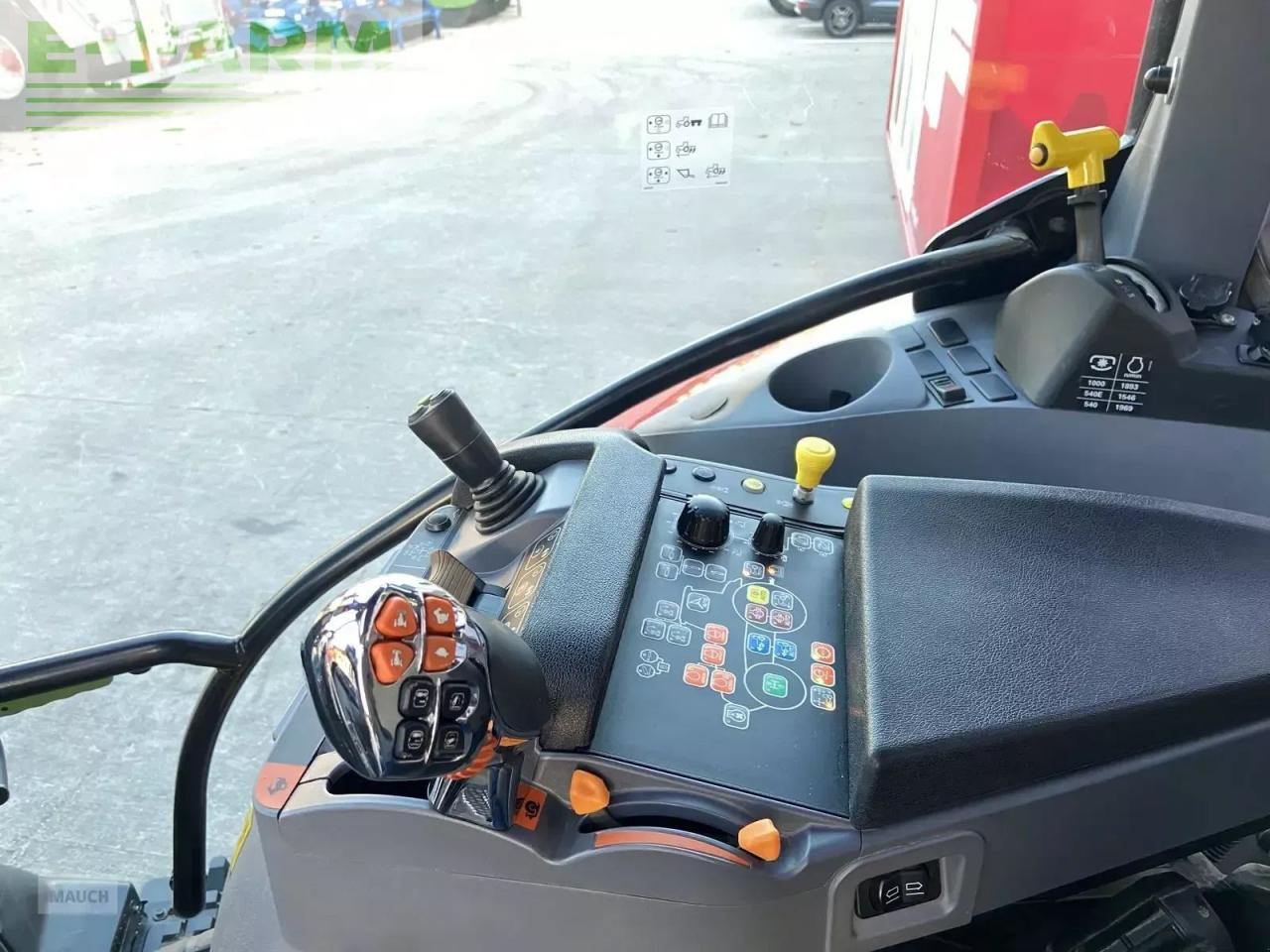 Tractor agricol Steyr 4125 profi cvt CVT: Foto 13 Tractor agricol Steyr 4125 profi cvt CVT: Foto 13