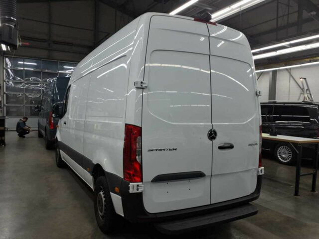 Dubă MERCEDES-BENZ Sprinter 315 CDI Kasten,3924mm,Automatik,LED...: Foto 14