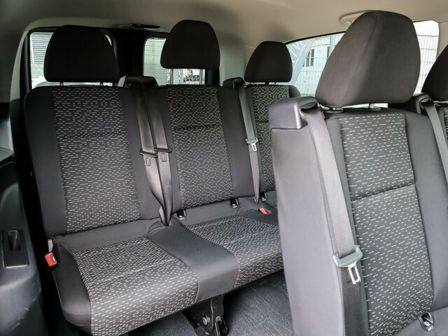 MERCEDES-BENZ Vito 114TourerPro,Desperados,Extralang,Automatik... - Microbuz, Transport persoane: Foto 2 MERCEDES-BENZ Vito 114TourerPro,Desperados,Extralang,Automatik... - Microbuz, Transport persoane: Foto 2