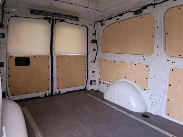 Autoutilitară compactă MERCEDES-BENZ Vito116CDI KA lang,Automatik,Klima,Tempomat...: Foto 22 Autoutilitară compactă MERCEDES-BENZ Vito116CDI KA lang,Automatik,Klima,Tempomat...: Foto 22