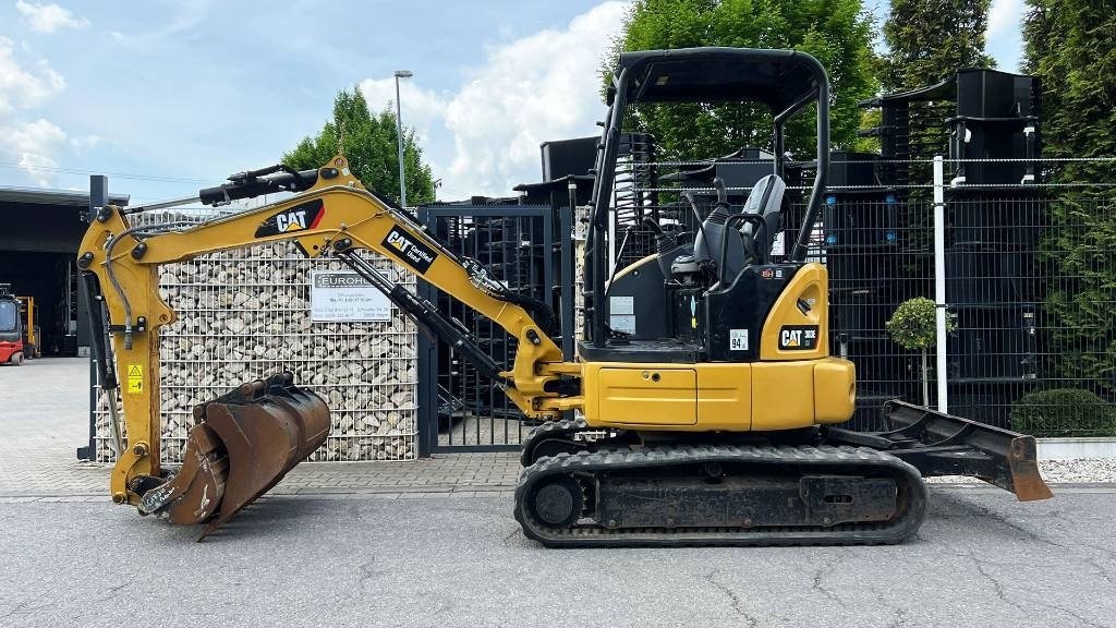 CAT Minibagger CAT 303E SW mit Löffelpaket, Knickmatik - Mini excavator: Foto 5 CAT Minibagger CAT 303E SW mit Löffelpaket, Knickmatik - Mini excavator: Foto 5