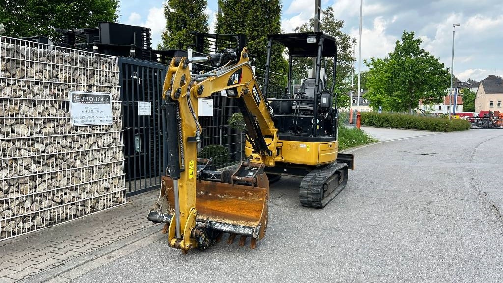 CAT Minibagger CAT 303E SW mit Löffelpaket, Knickmatik - Mini excavator: Foto 4 CAT Minibagger CAT 303E SW mit Löffelpaket, Knickmatik - Mini excavator: Foto 4