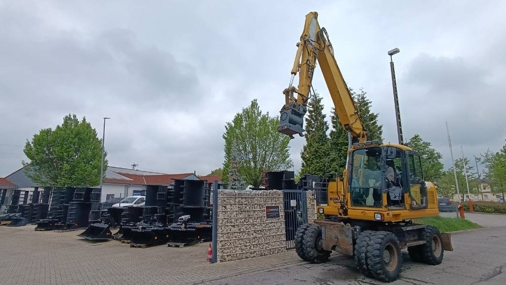 Komatsu PW 140 Mobilbagger Powertilt Schnellwechsler MS 10 - Excavator pe roţi: Foto 3 Komatsu PW 140 Mobilbagger Powertilt Schnellwechsler MS 10 - Excavator pe roţi: Foto 3