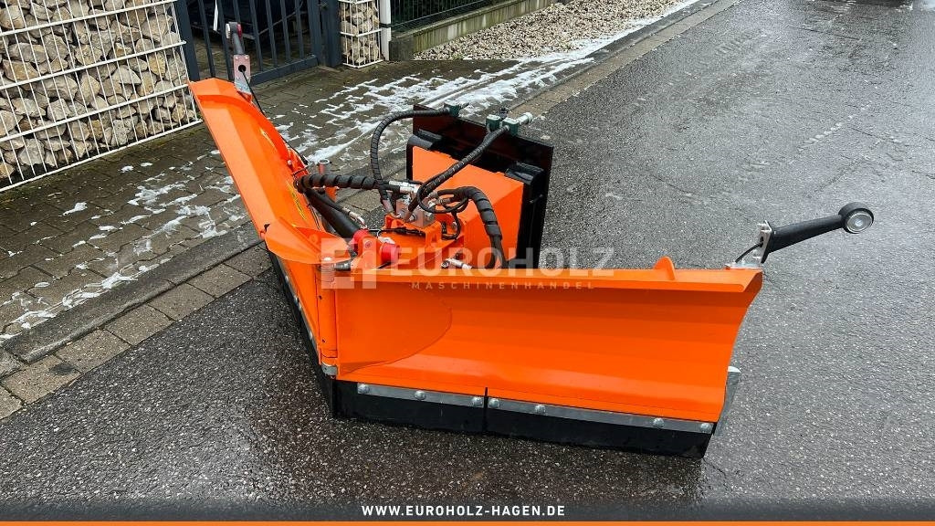 Schneepflug Schneeschild Kramer 180 350 5035 5040 - Plug zapada pentru Utilaje agricole: Foto 3 Schneepflug Schneeschild Kramer 180 350 5035 5040 - Plug zapada pentru Utilaje agricole: Foto 3