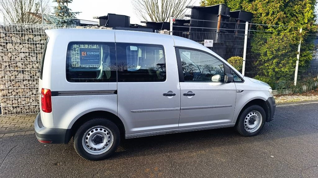 Volkswagen Caddy 2.0 TDI, Klima, Licht- und Regensensor, PDC - Automobil: Foto 4 Volkswagen Caddy 2.0 TDI, Klima, Licht- und Regensensor, PDC - Automobil: Foto 4